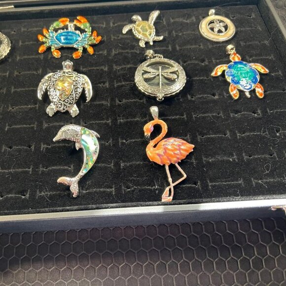 Ladies Beach Necklaces made of 18 K White Gold Plated-NEW-10 in Total - Picture 2 of 2